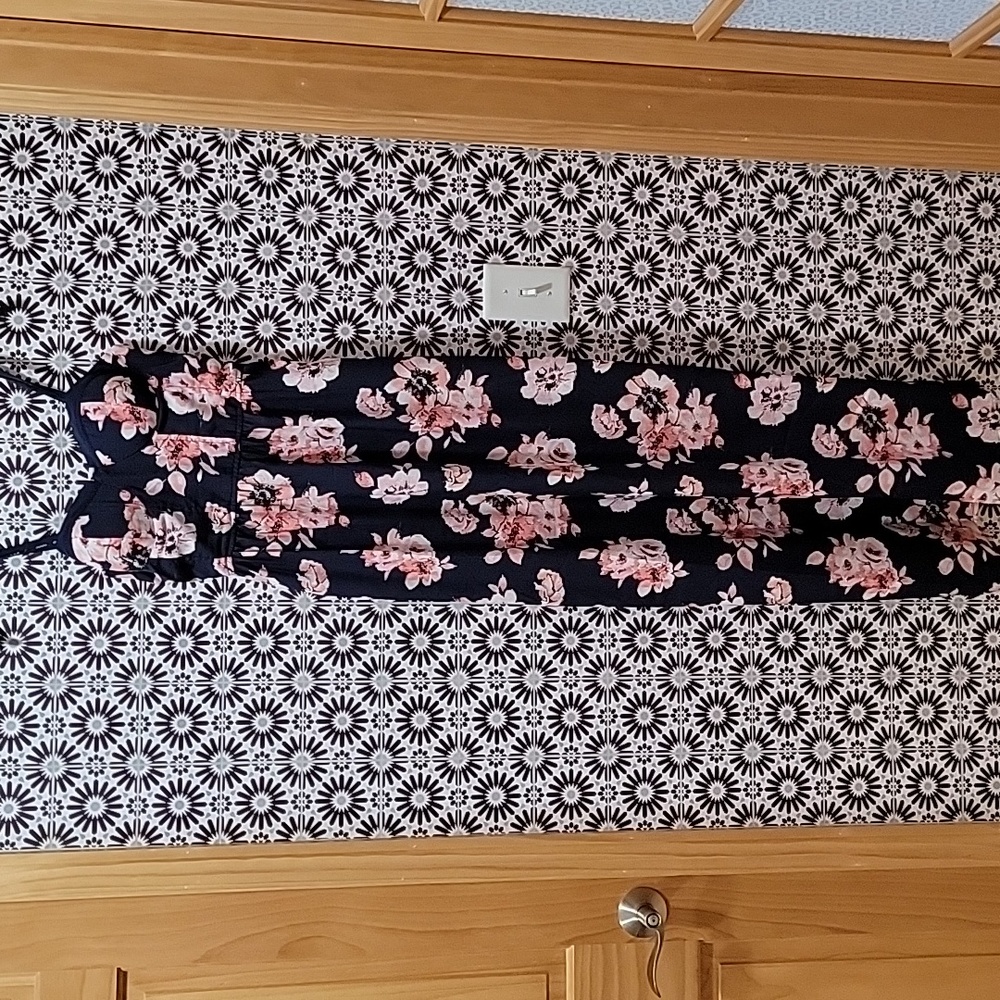 Small Maxi Dress